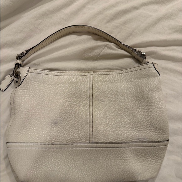 Vintage Coach Handbag White Leather Pebbled Shoulder Tote Shopper Style 5715 - Picture 7 of 9
